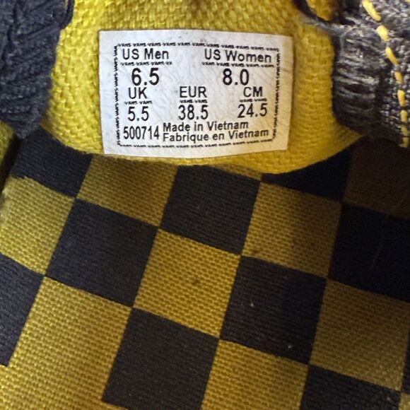 VANS X Harry Potter Hufflepuff women's Shoes Size 8 Classic Slip On Black - Picture 10 of 10